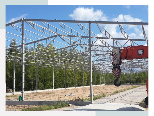 Строительство конюшен в Березники от 618 руб. под ключ